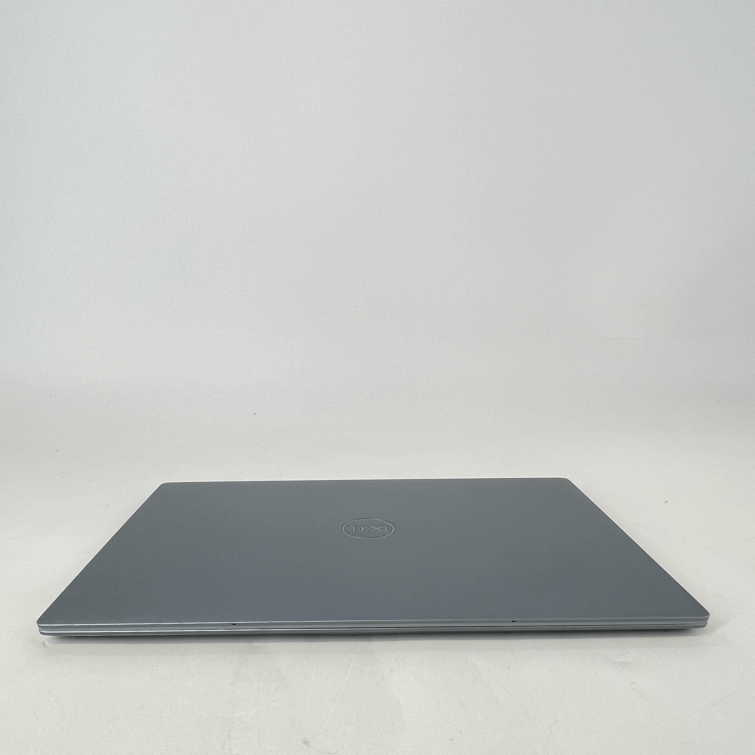 Dell XPS 13 9315 Blue 1.1 GHz Intel Core i7 12th Gen. 16GB RAM 512GB Solid State Drive