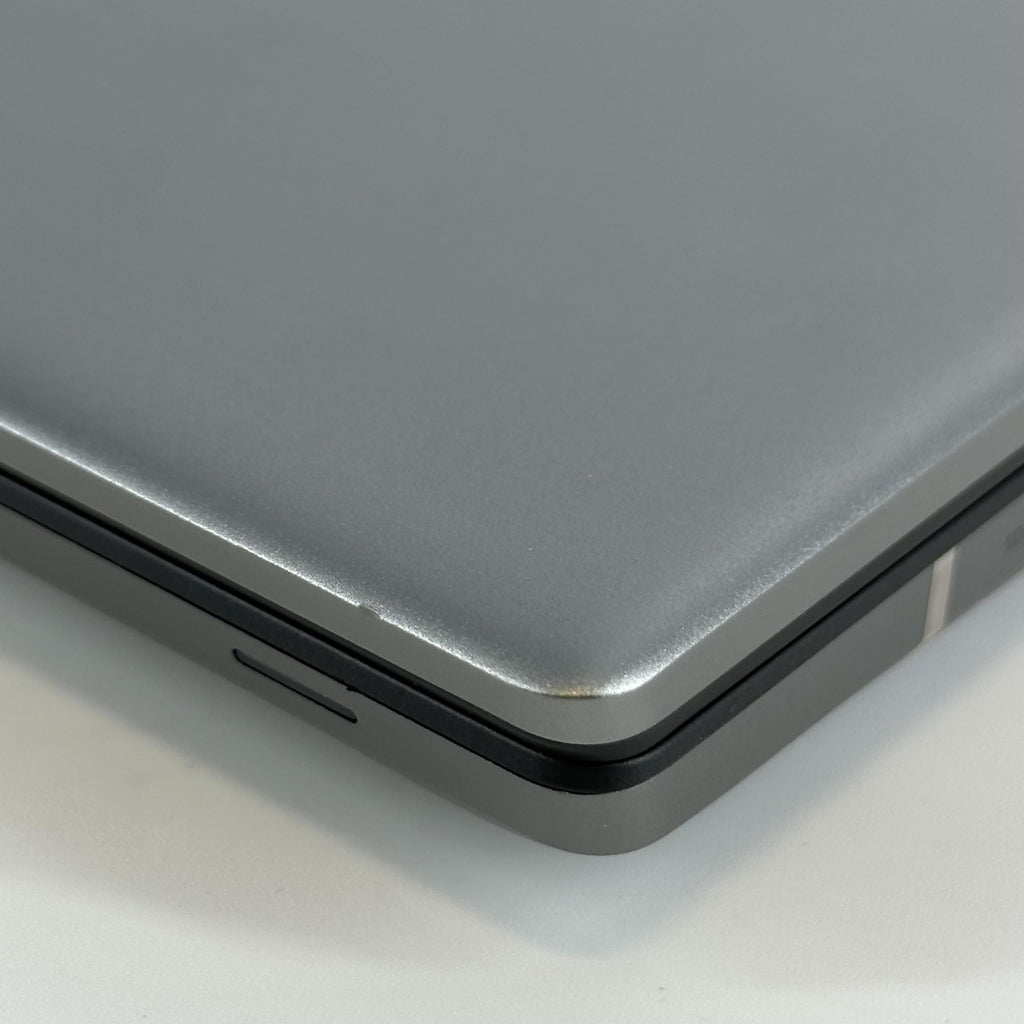 Dell Precision 7780 17.3 Gray 2.1 GHz Intel Core i7 13th Gen. 32GB RAM 512GB Solid State Drive NVIDIA RTX 1000 Ada 6 GB