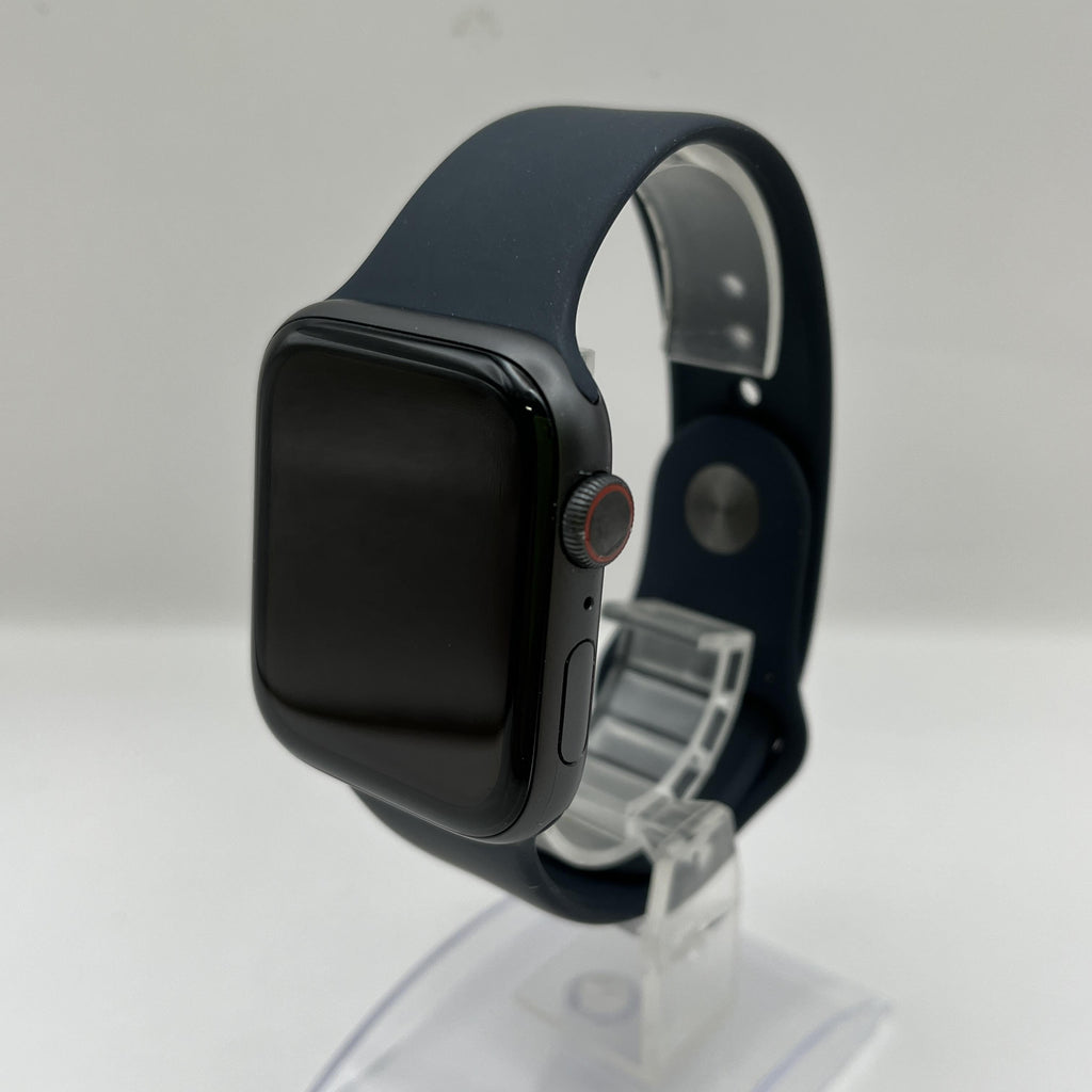 Apple Watch (Series 5) 44mm Grey Unlocked 32GB
