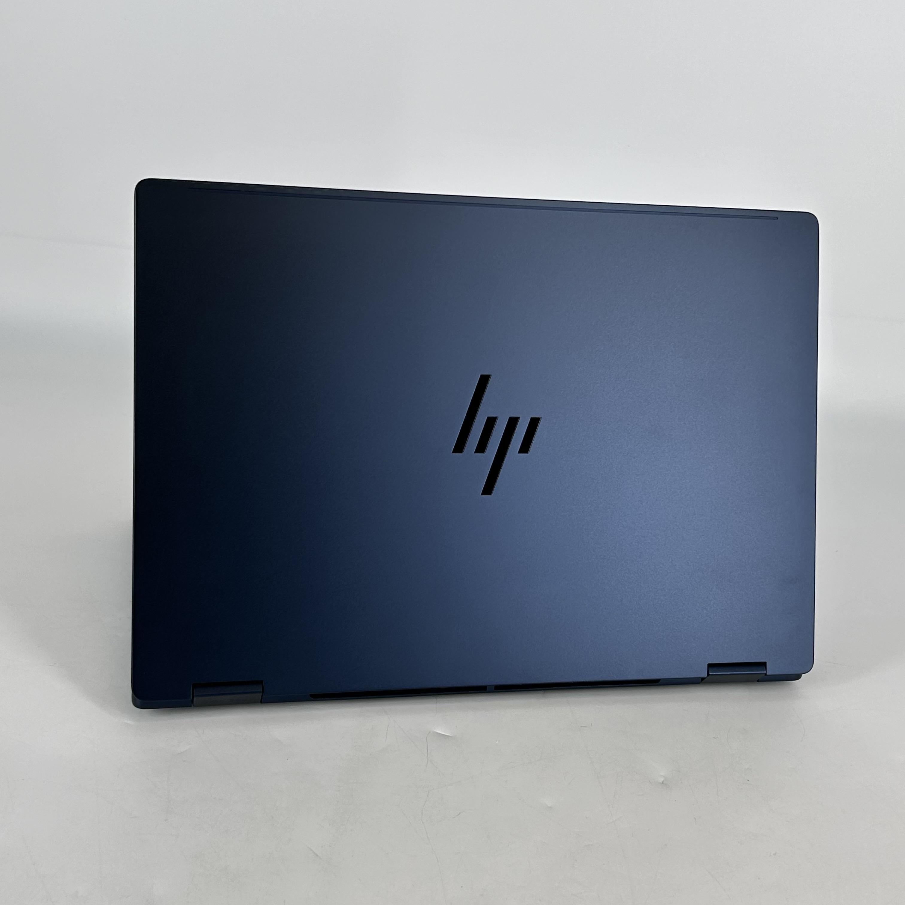 HP OmniBook X Flip 14 Atmospheric Blue 2.2 GHz Intel Core Ultra 7 Series 2 16GB RAM 1TB Solid State Drive