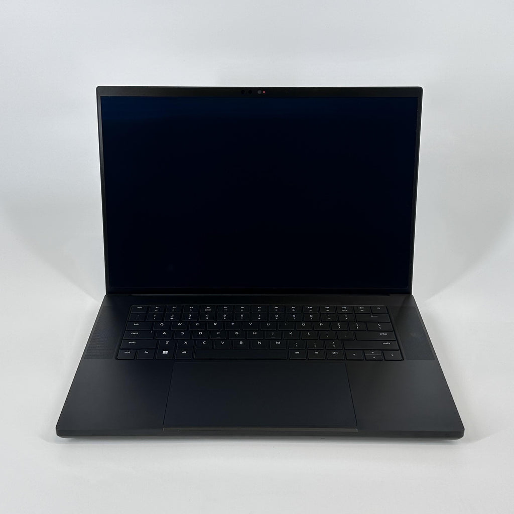 Razer Blade 16 2024 Black 2.2 GHz Intel Core i9 14th Gen. 64GB RAM 2TB Solid State Drive NVIDIA GeForce RTX 4090 16 GB