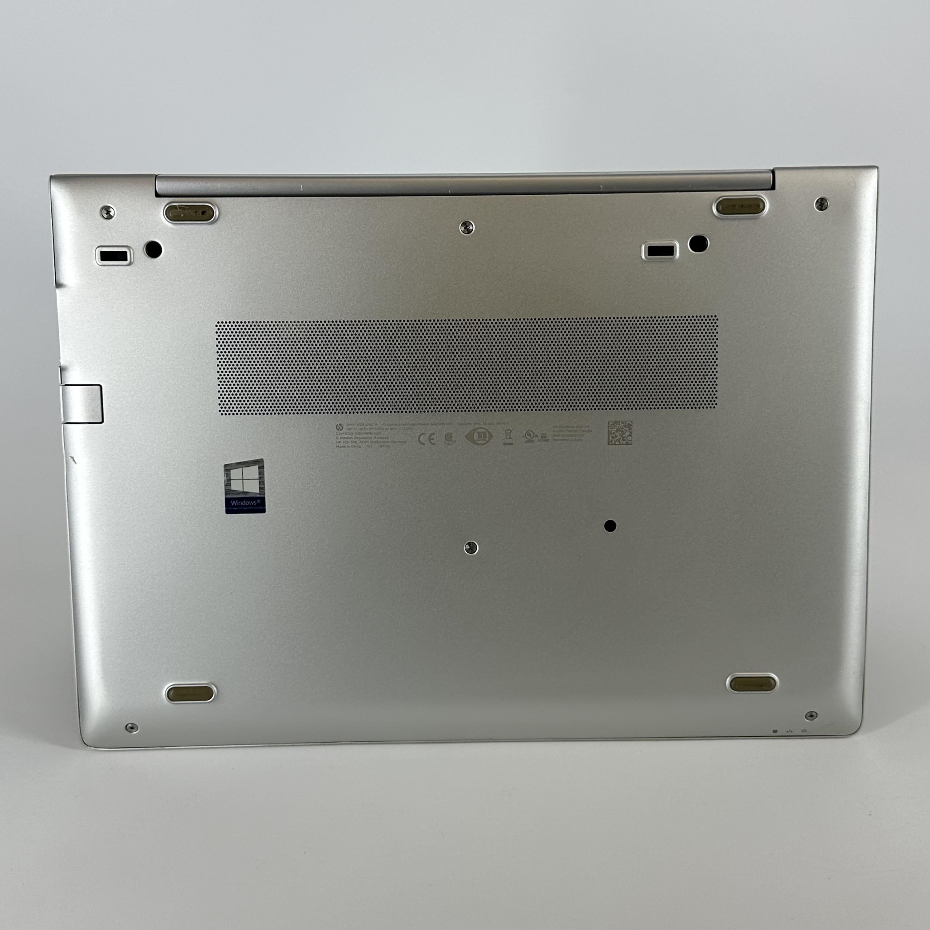 HP Elitebook 840 G6 14 Silver 1.8 GHz Intel Core i7 8th Gen. 16GB RAM 256GB Solid State Drive
