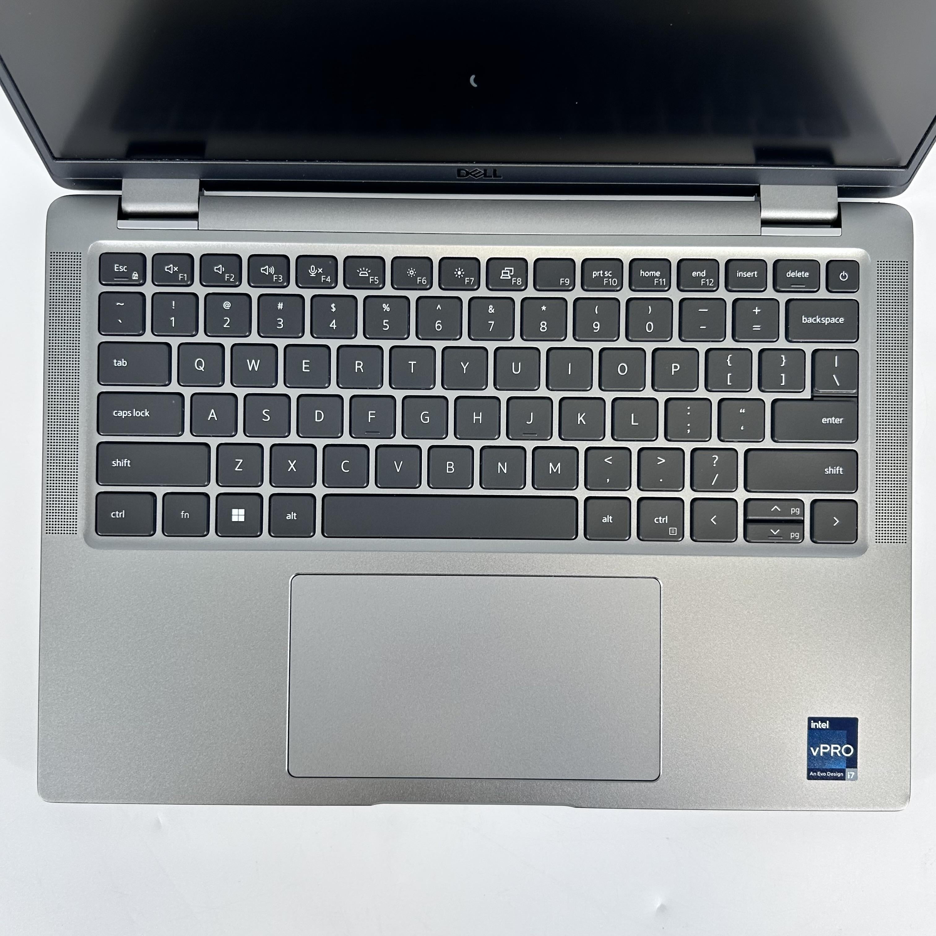 Dell Latitude 7440 14 Gray 1.9 GHz Intel Core i7 13th Gen. 32GB RAM 256GB Solid State Drive