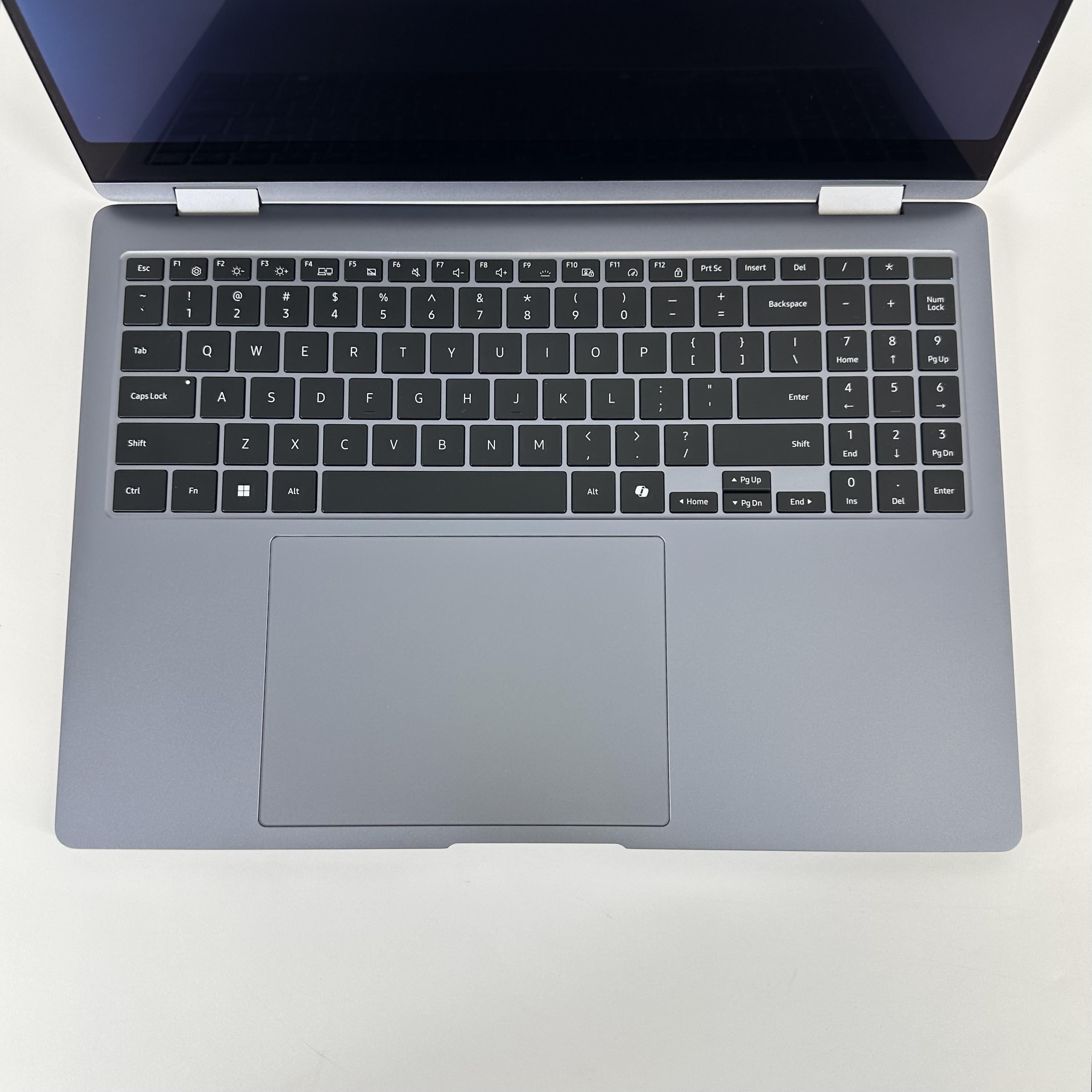 Samsung Galaxy Book4 Pro 360 16 Gray 3.8 GHz Intel Core Ultra 7 16GB RAM 1TB Solid State Drive