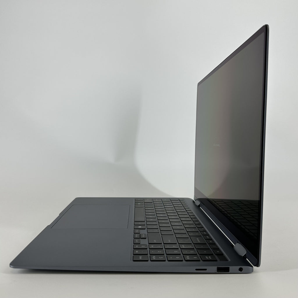 Samsung Galaxy Book4 Pro 360 16 Gray 3.8 GHz Intel Core Ultra 7 16GB RAM 1TB Solid State Drive