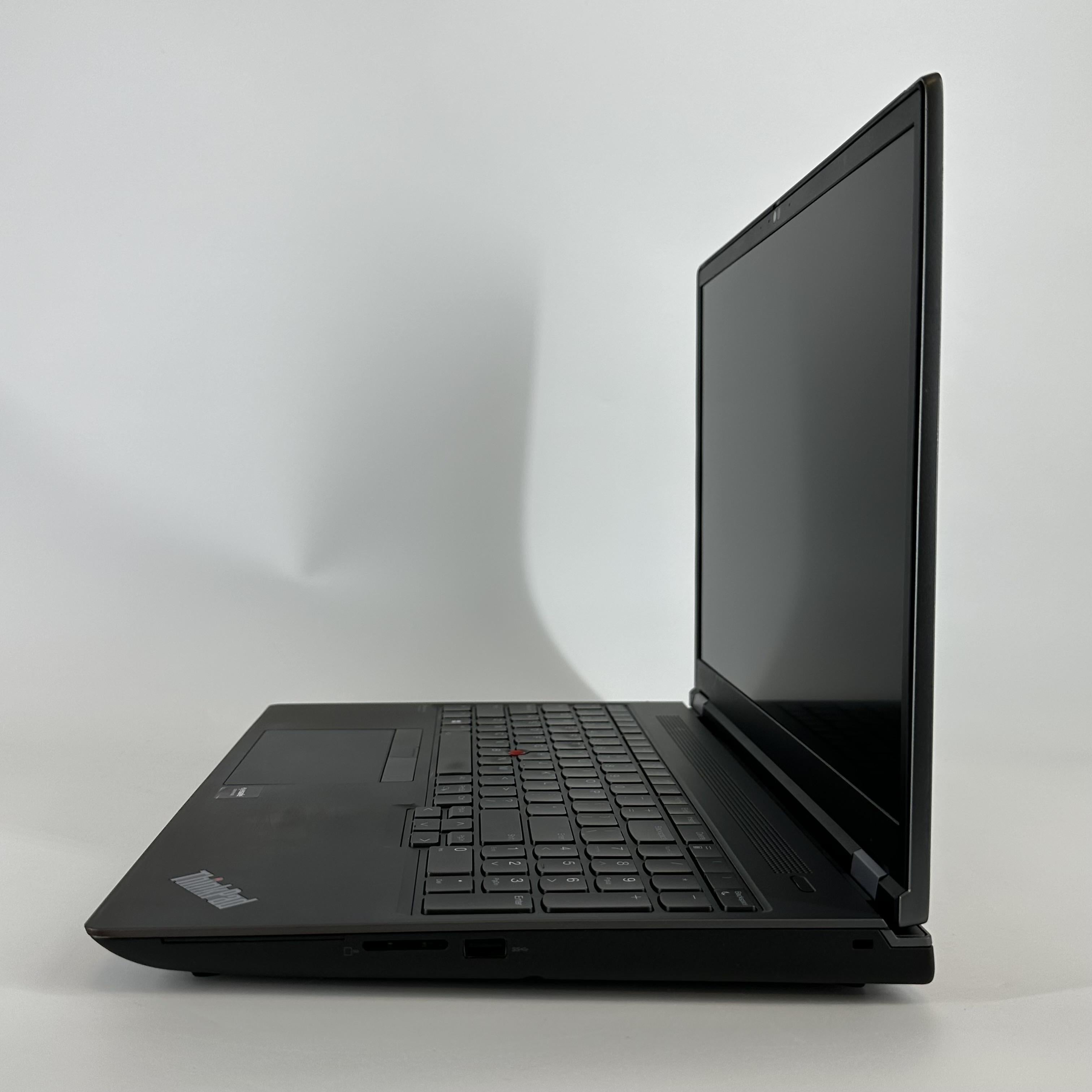 Lenovo ThinkPad P16 Gen 1 Gray 2.0 GHz Intel Core i7 12th Gen. 64GB RAM 1TB Solid State Drive NVIDIA RTX A4500 16 GB