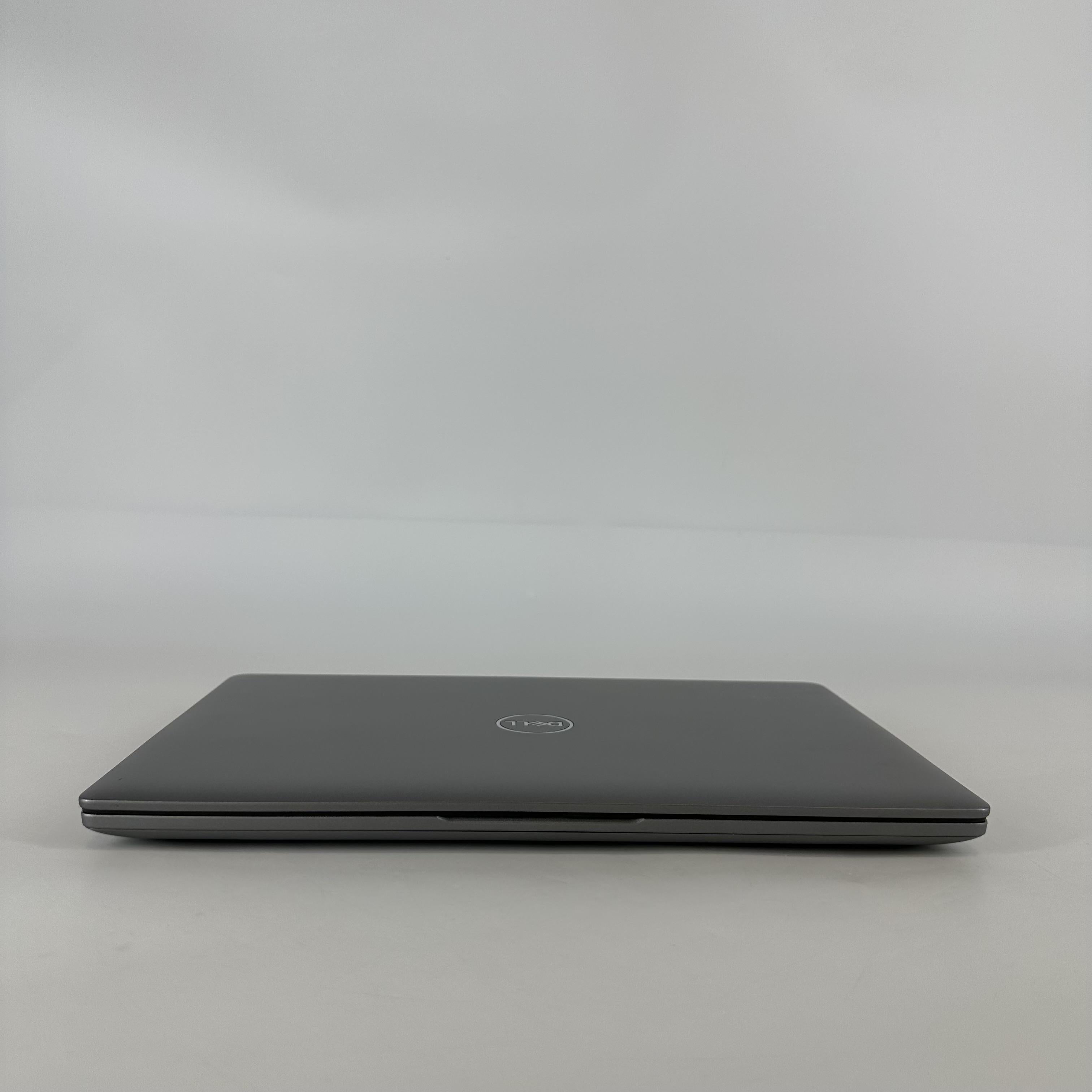 Dell Precision 3490 14 Gray 3.6 GHz Intel Core Ultra 5 16GB RAM 256GB Solid State Drive