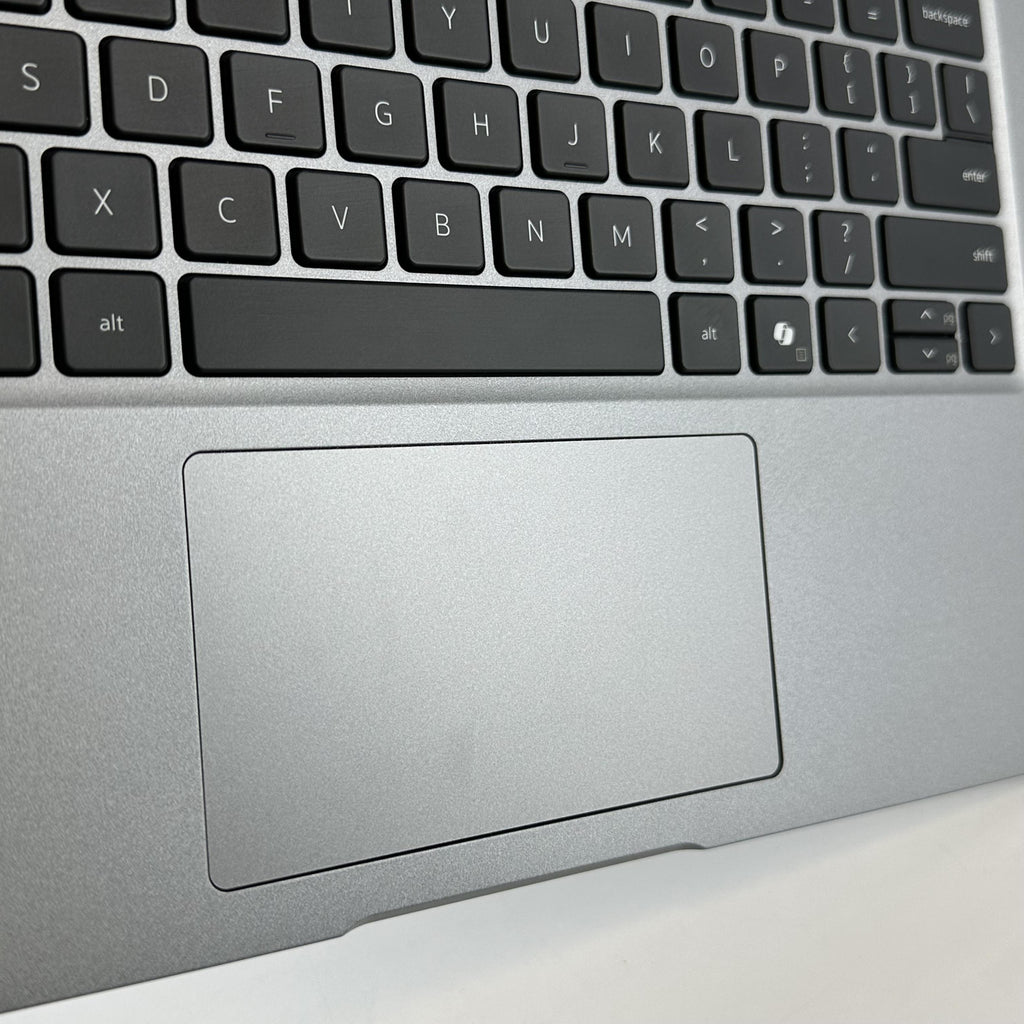 Dell Precision 3490 14 Gray 3.6 GHz Intel Core Ultra 5 16GB RAM 256GB Solid State Drive