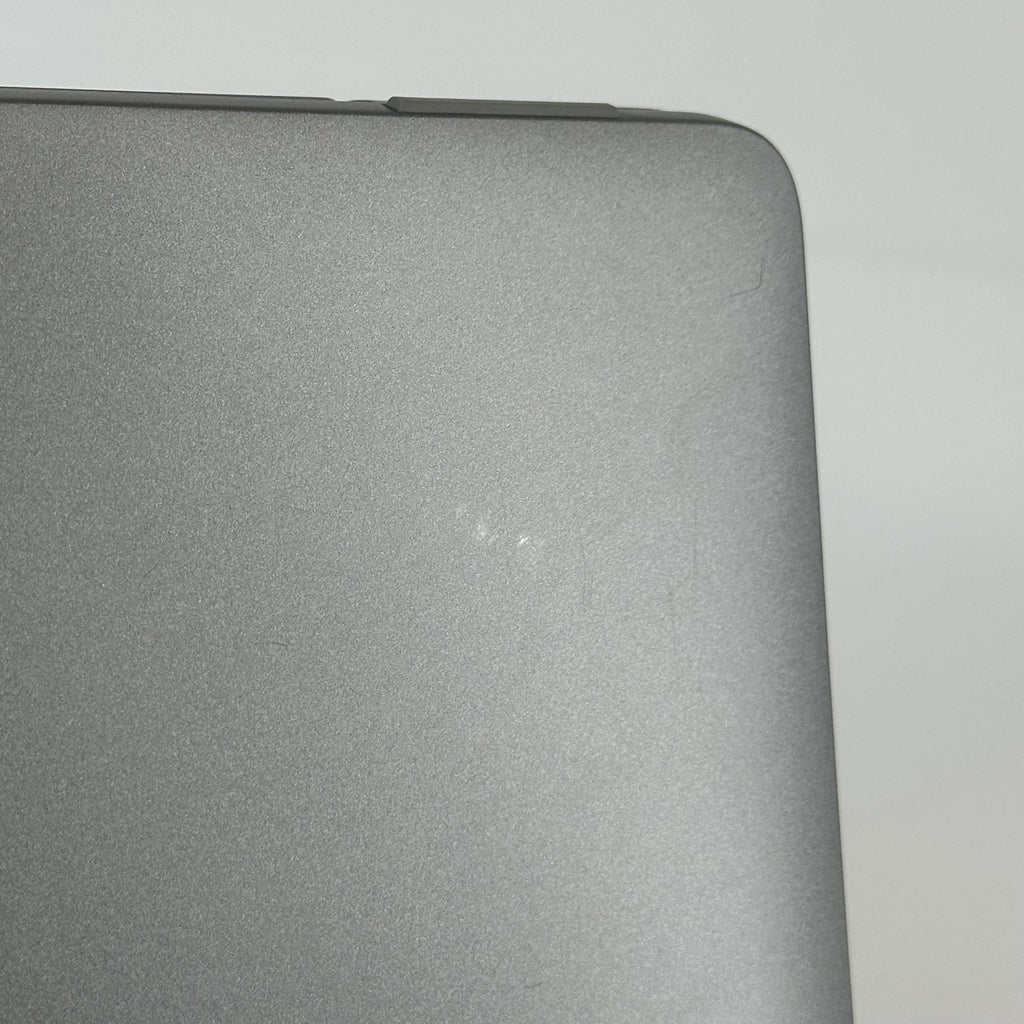 Dell Precision 3490 14 Gray 3.6 GHz Intel Core Ultra 5 16GB RAM 256GB Solid State Drive