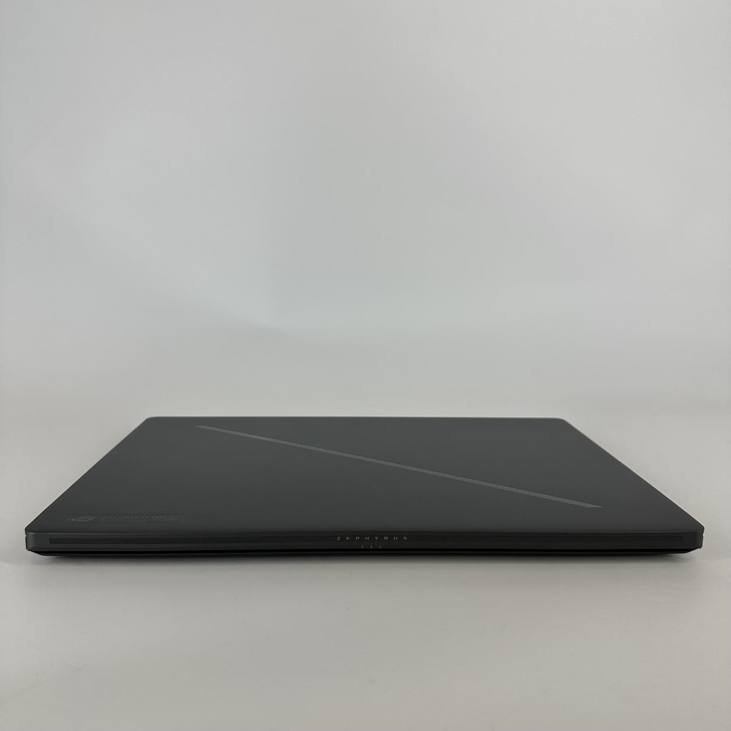 Asus ROG Zephyrus G16 GU605 16 Black 2.9 GHz Intel Core Ultra 9 Series 2 32GB RAM 2TB Solid State Drive NVIDIA GeForce RTX 5080 16 GB