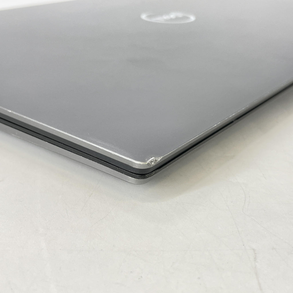 Dell Precision 5570 15.6 Gray 2.3 GHz Intel Core i7 12th Gen. 32GB RAM 512GB Solid State Drive 256GB Solid State Drive NVIDIA RTX A2000 8 GB