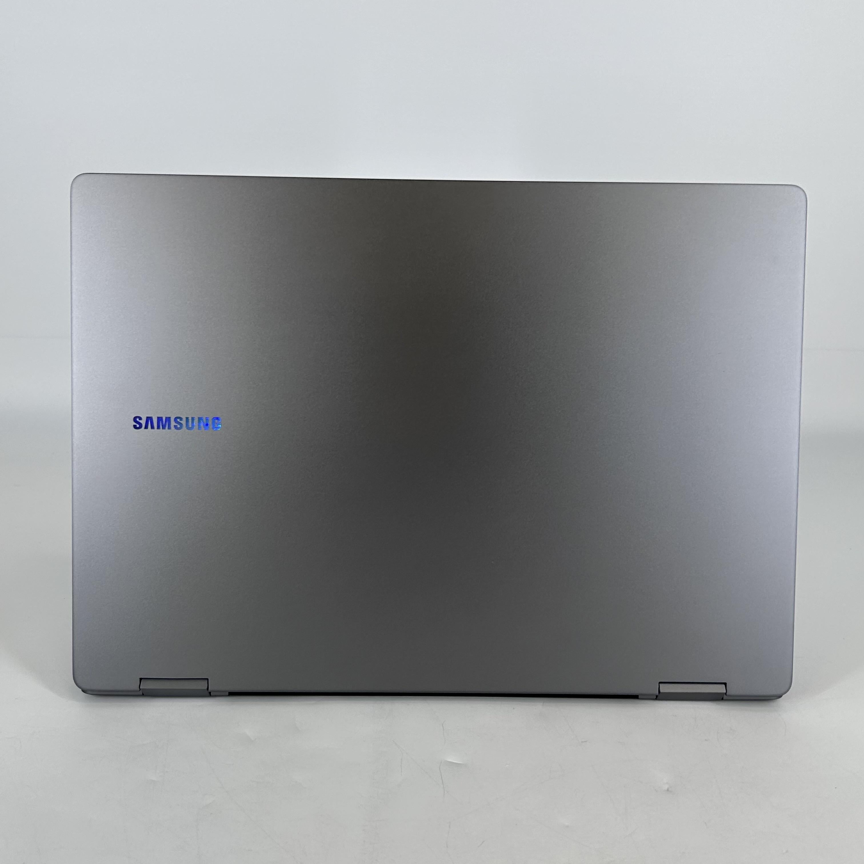 Samsung Galaxy Book5 Pro 360 16 Gray 2.2 GHz Intel Core Ultra 7 Series 2 16GB RAM 1TB Solid State Drive
