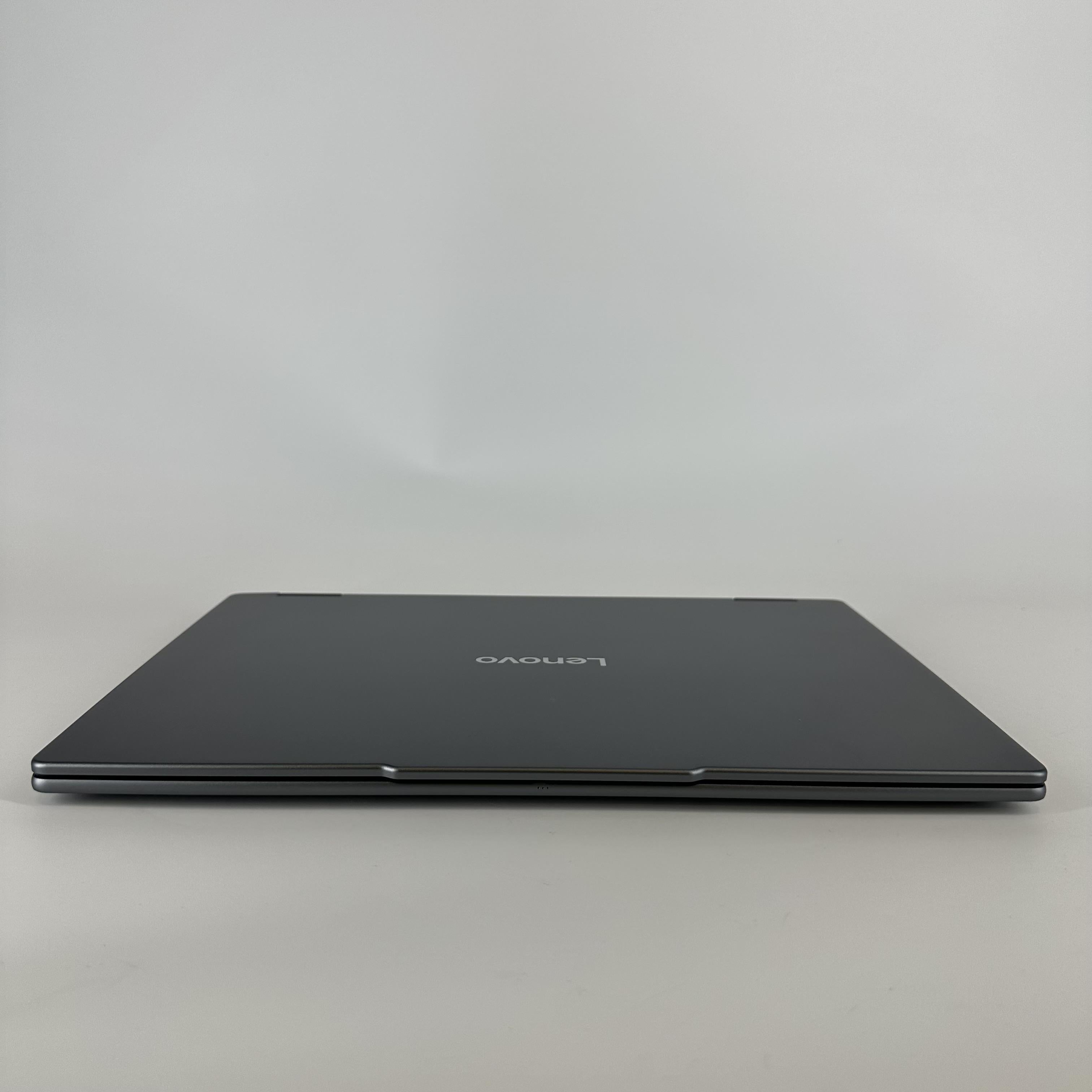 Lenovo Yoga 7 16 Gray 2.2 GHz Intel Core Ultra 7 Series 2 16GB RAM 1TB Solid State Drive