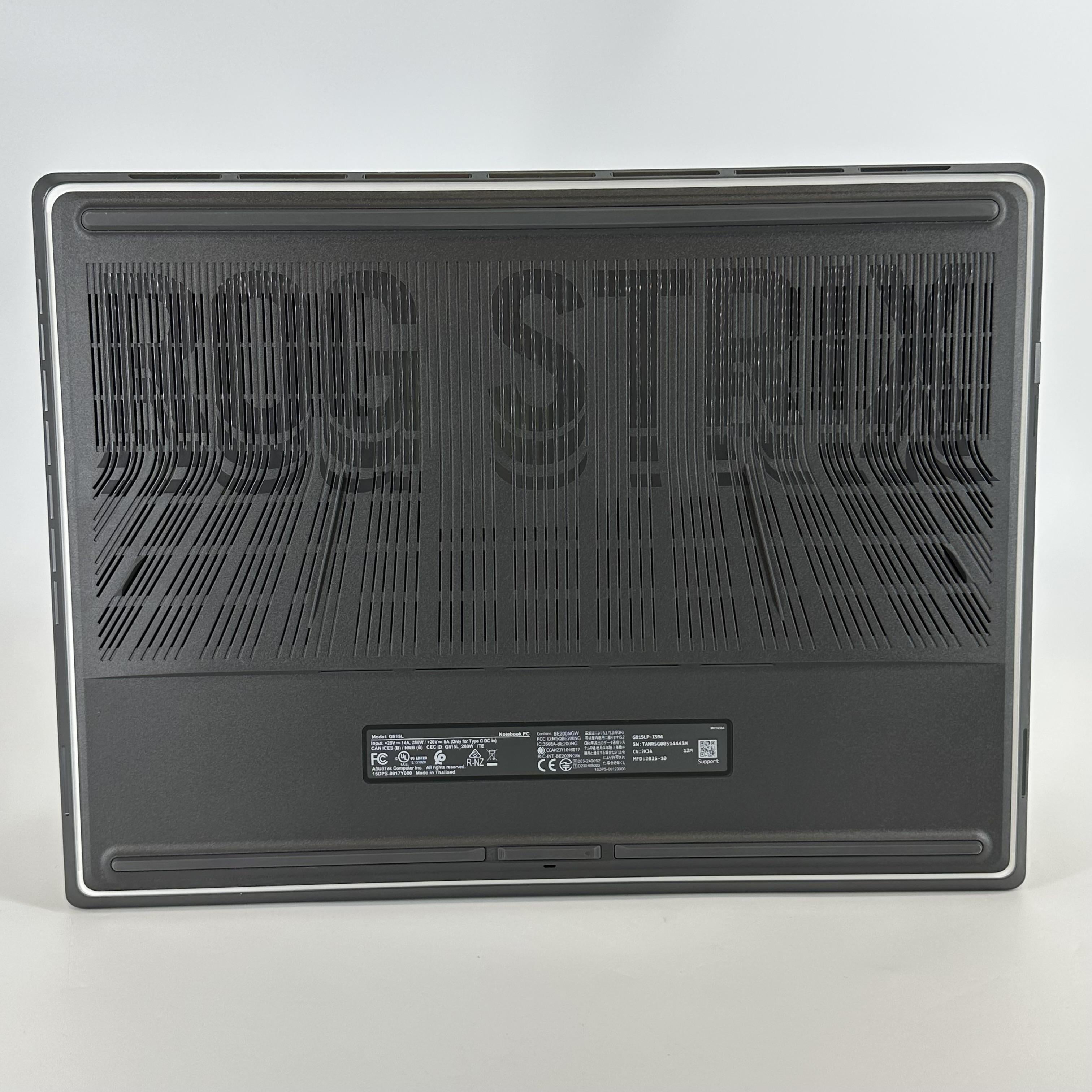 Asus ROG Strix G18 G815 18 Black 2.7 GHz Intel Core Ultra 9 Series 2 64GB RAM 2TB Solid State Drive NVIDIA GeForce RTX 5070 8 GB