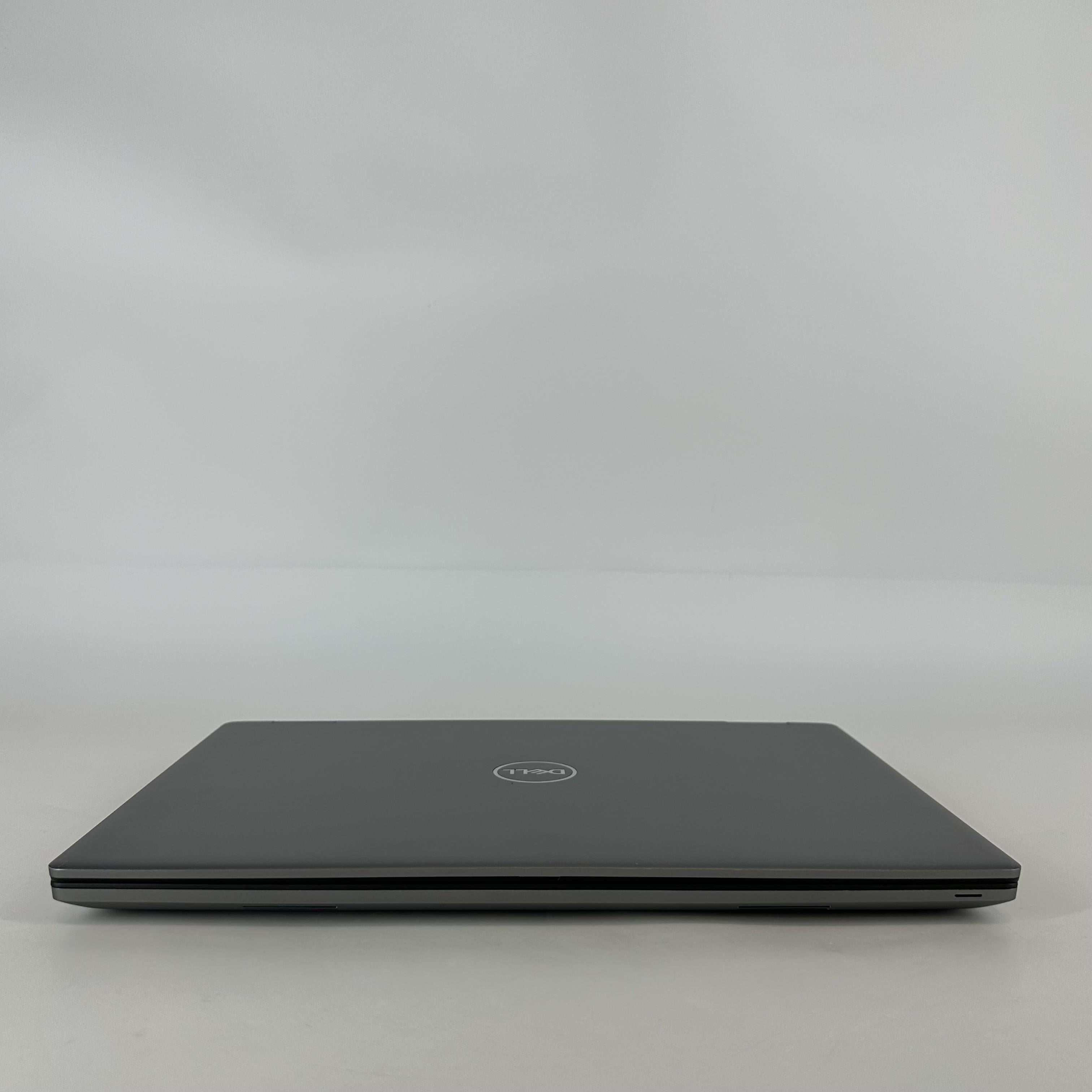 Dell Precision 7670 16 Gray 2.3 GHz Intel Core i9 12th Gen. 32GB RAM 512GB Solid State Drive NVIDIA RTX A1000 4 GB