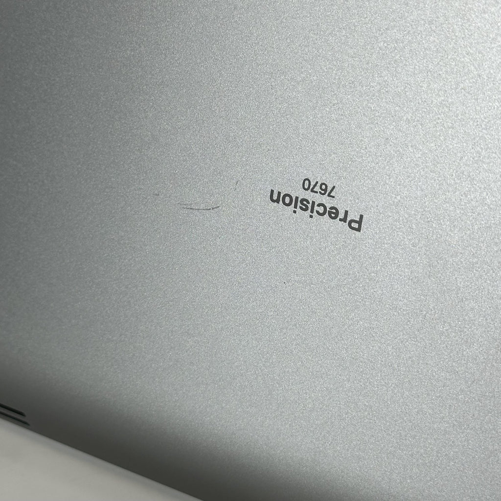 Dell Precision 7670 16 Gray 2.3 GHz Intel Core i9 12th Gen. 32GB RAM 512GB Solid State Drive NVIDIA RTX A1000 4 GB