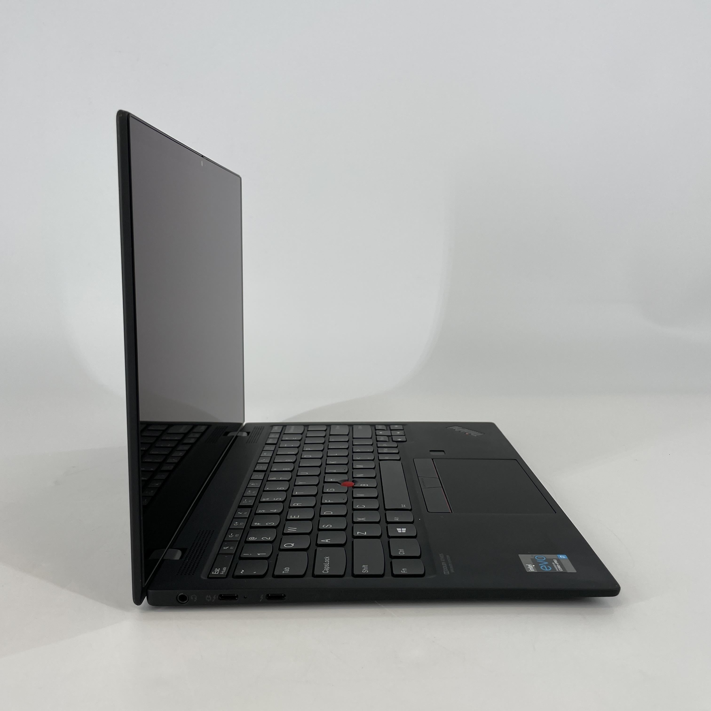 Lenovo ThinkPad X1 Nano Gen 1 13 Black 1.3 GHz Intel Core i7 11th Gen. 16GB RAM 1TB Solid State Drive