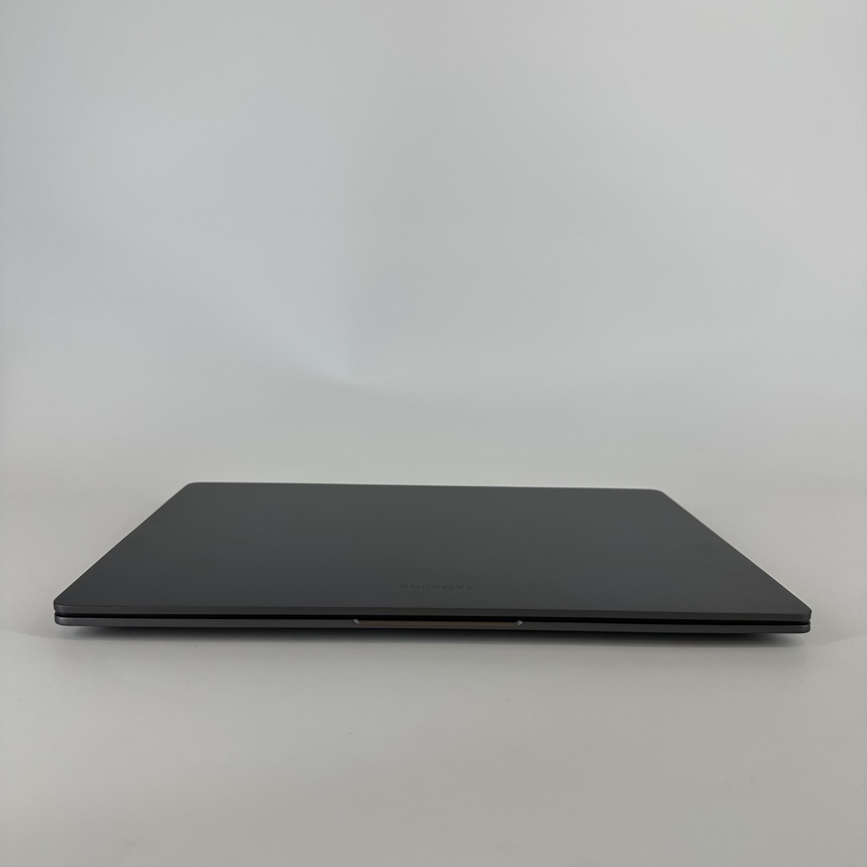 Samsung Galaxy Book6 14 Gray Blue 2.3 GHz Intel Core Ultra 7 Series 3 32GB RAM 512GB Solid State Drive