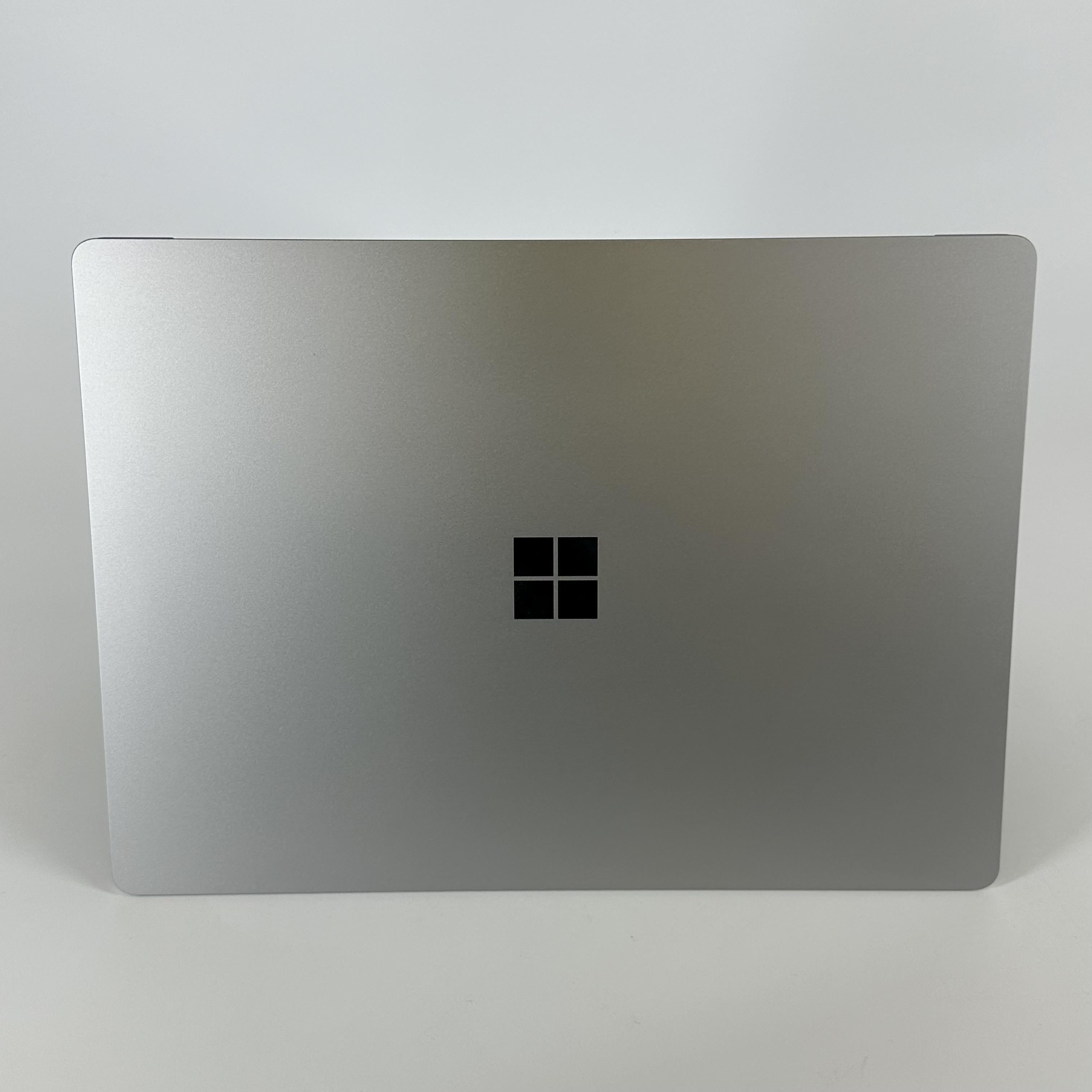 Microsoft Surface Laptop 6 13.5 Platinum 3.8 GHz Intel Core Ultra 7 32GB RAM 1TB Solid State Drive