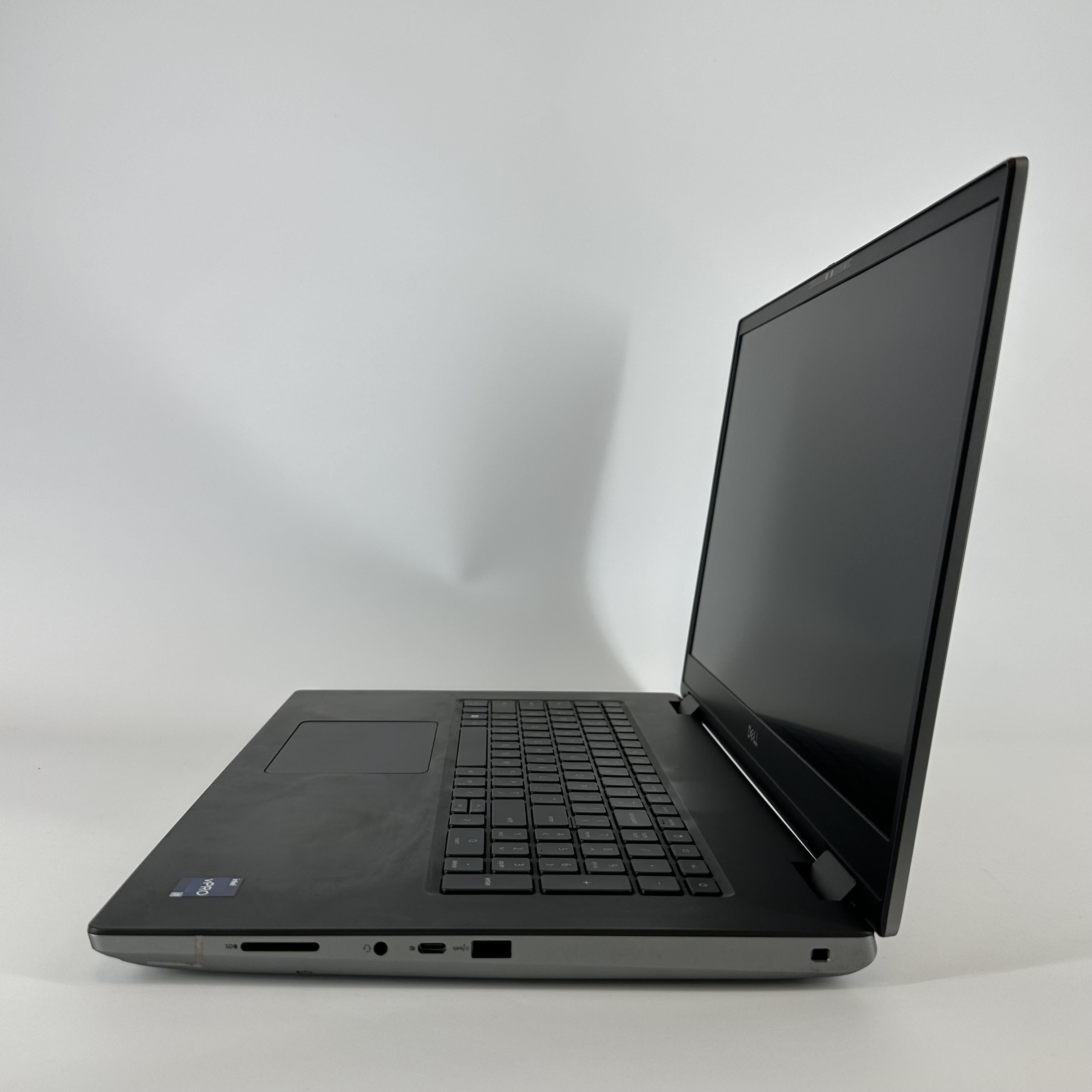 Dell Precision 7780 17.3 Gray 2.1 GHz Intel Core i7 13th Gen. 64GB RAM 1TB Solid State Drive NVIDIA RTX 3500 Ada 12 GB