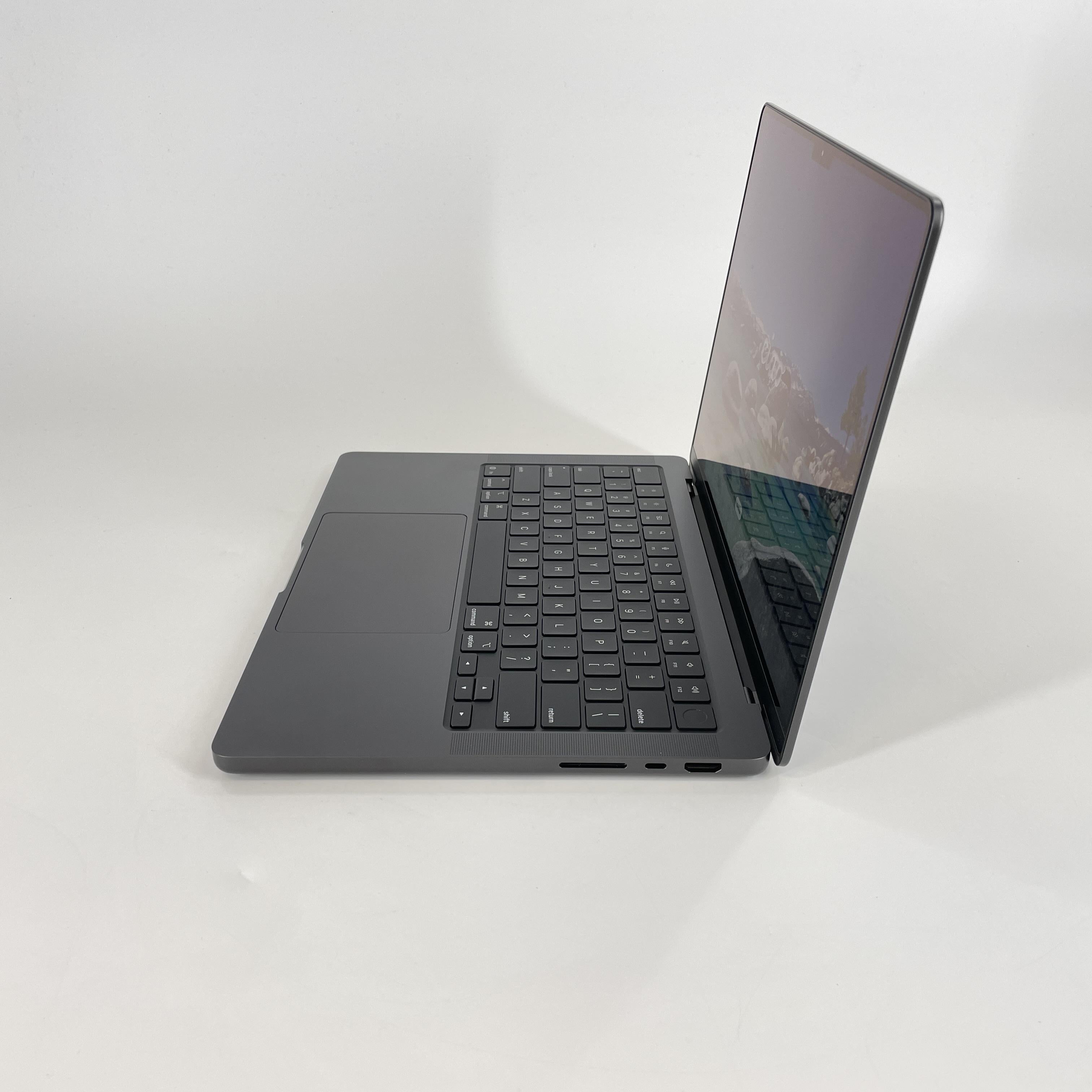 Apple MacBook Pro 14 2025 Space Black M5 10-Core CPU 32GB Unified Memory 1TB Solid State Drive 10-Core GPU