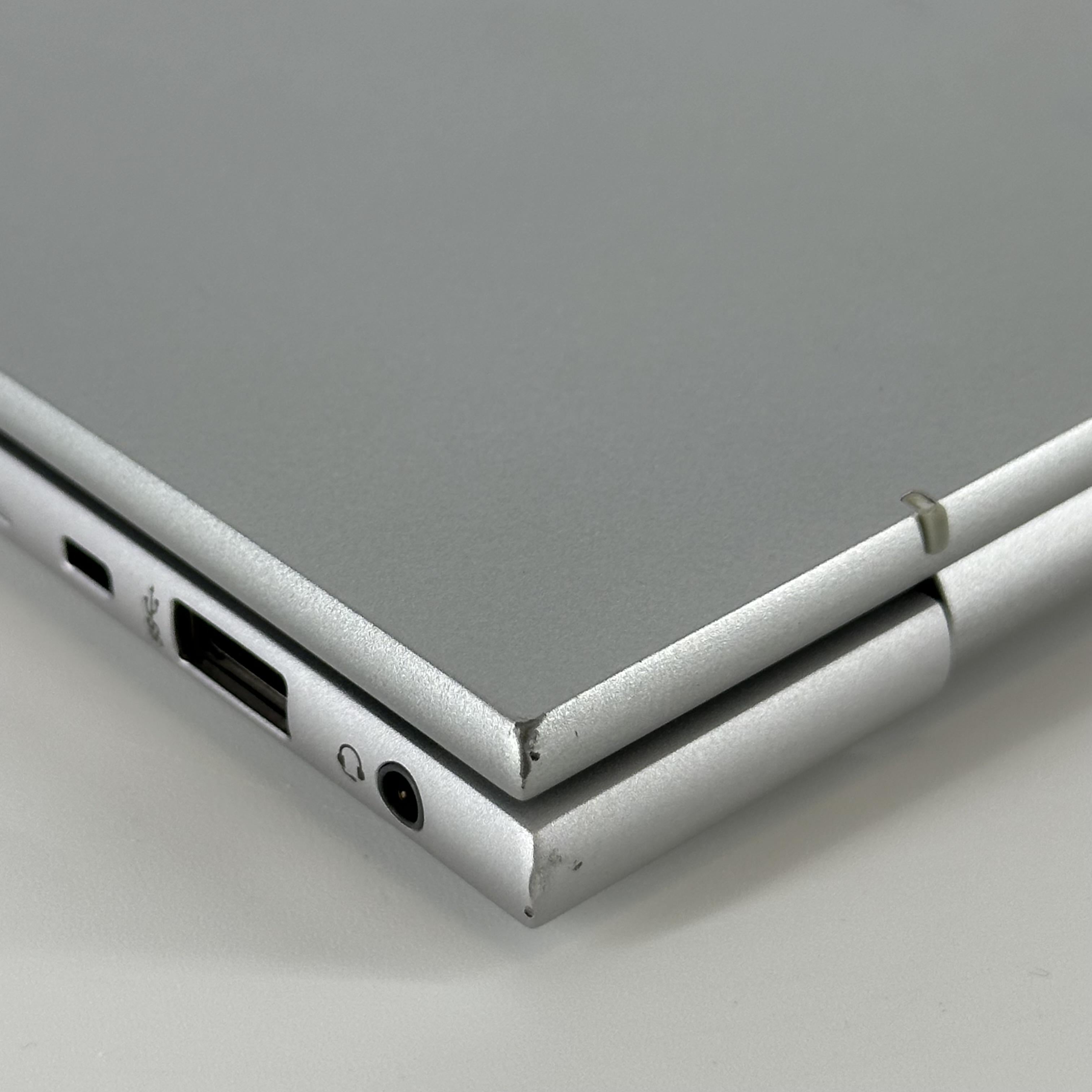 HP Elitebook 840 G10 14 Silver 2.2 GHz Intel Core i7 13th Gen. 32GB RAM 1TB Solid State Drive