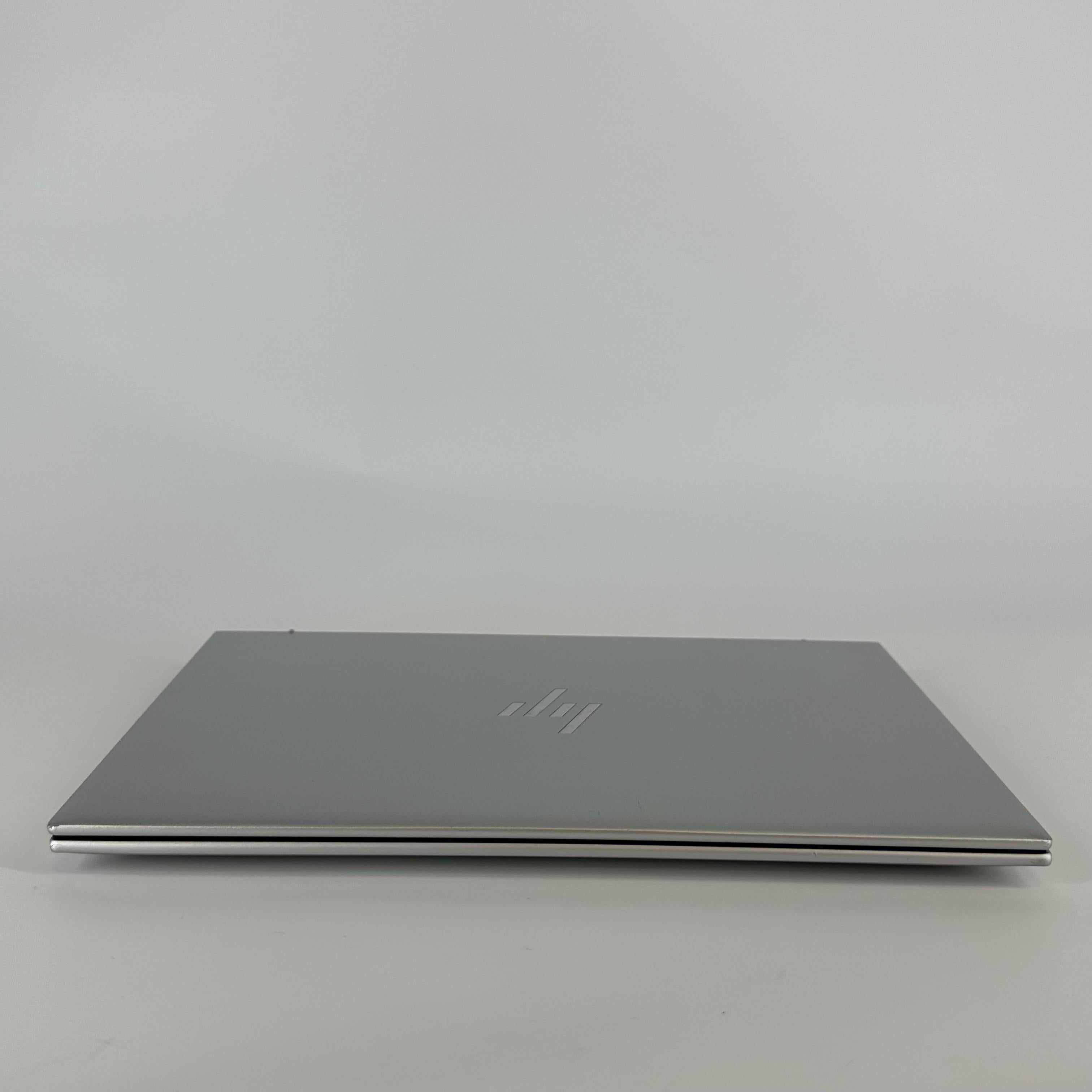 HP Elitebook 840 G10 14 Silver 2.2 GHz Intel Core i7 13th Gen. 32GB RAM 1TB Solid State Drive