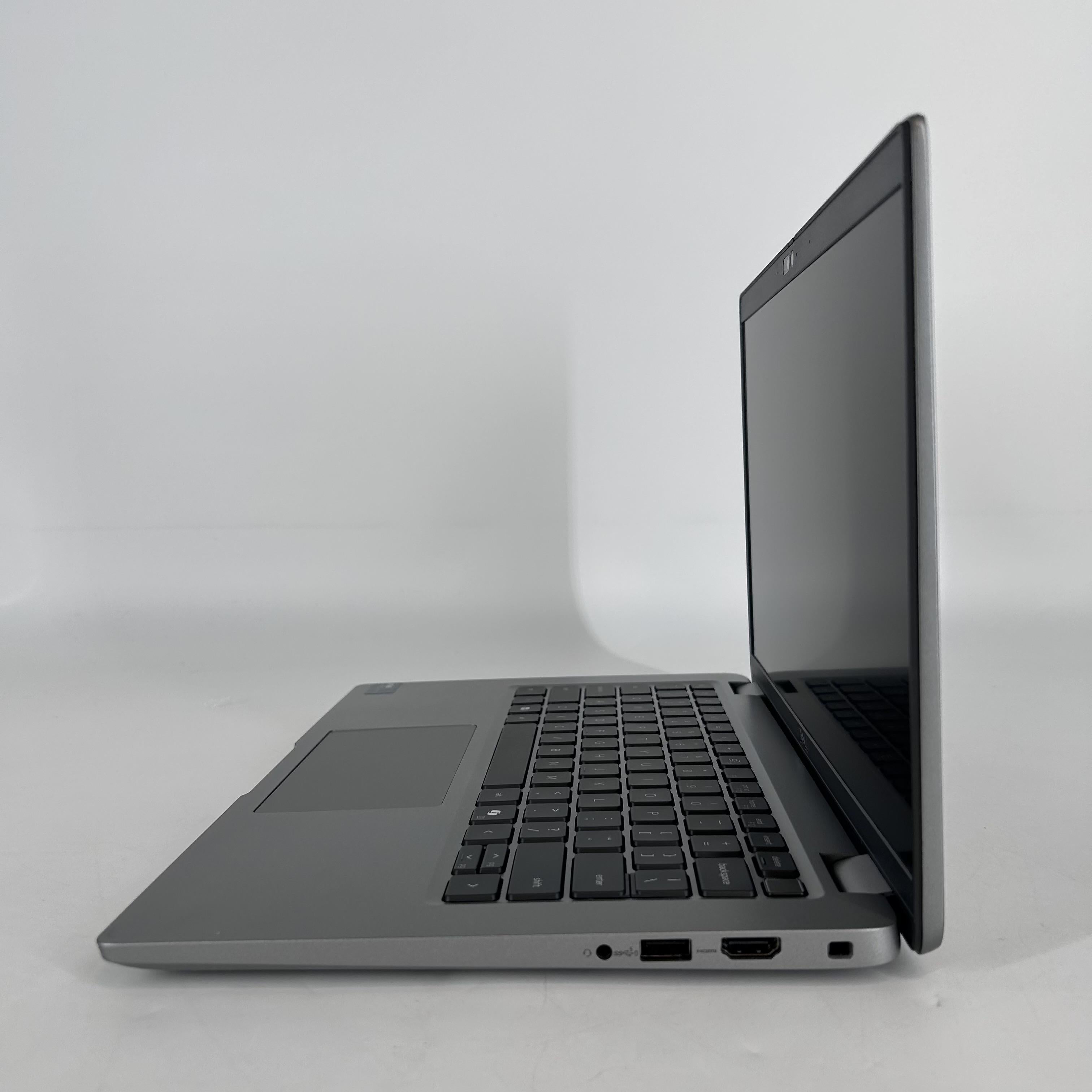 Dell Latitude 5450 14 Gray 1.7 GHz Intel Core Ultra 7 16GB RAM 512GB Solid State Drive