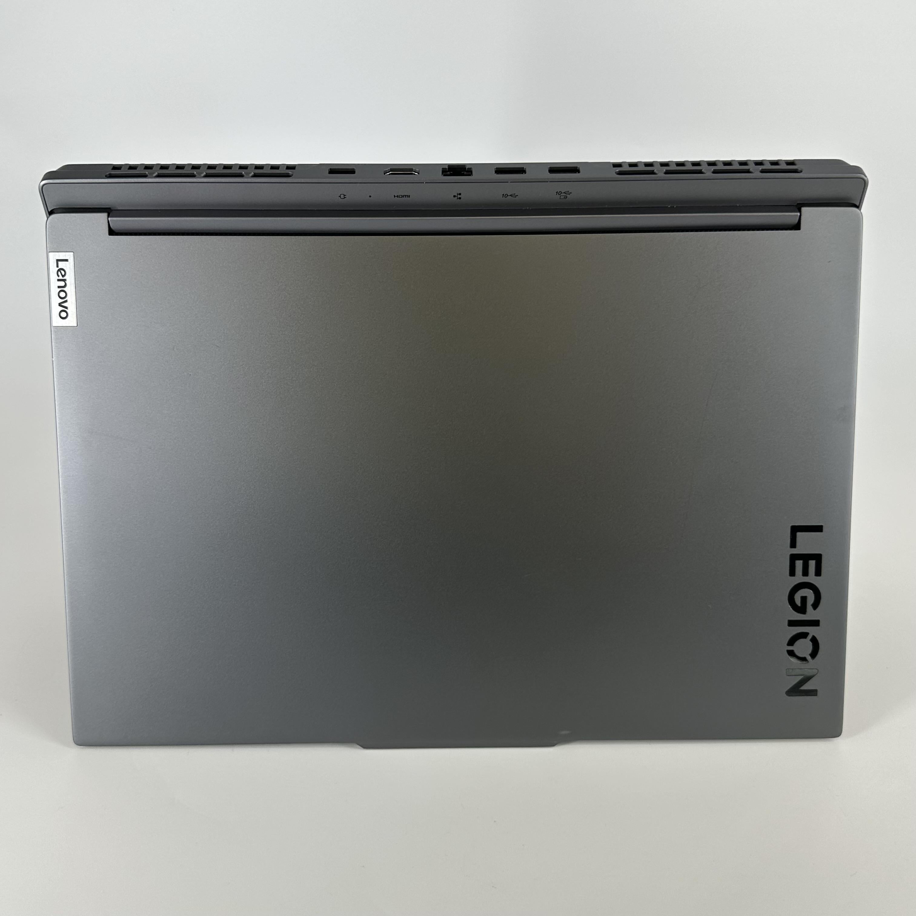 Lenovo Legion Slim 5 Gen 9 16 Gray 3.8 GHz AMD Ryzen 7 8845HS 16GB RAM 512GB Solid State Drive NVIDIA GeForce RTX 4060 8 GB