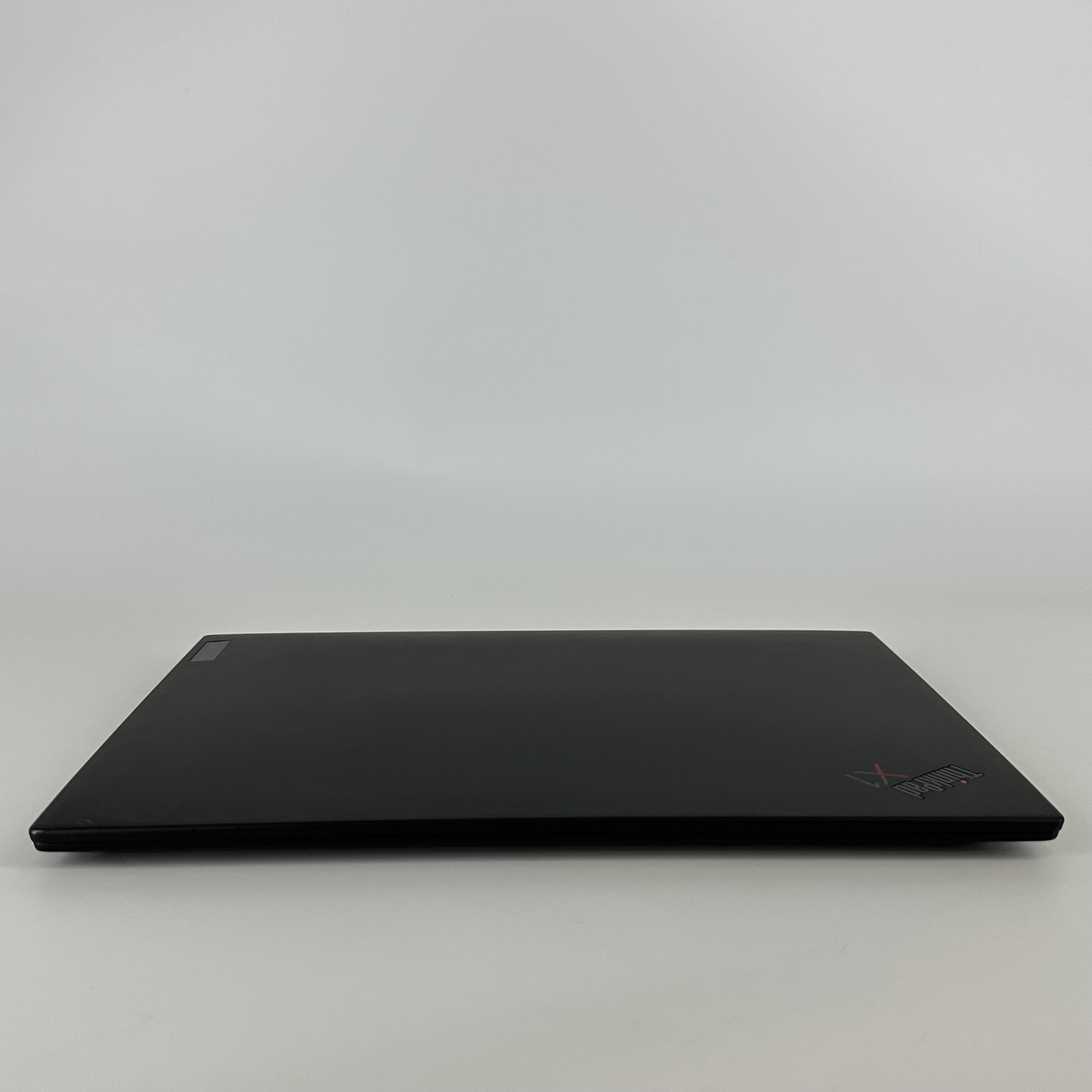 Lenovo ThinkPad X1 Carbon Gen 9 14 Black 3.0 GHz Intel Core i7 11th Gen. 16GB RAM 512GB Solid State Drive