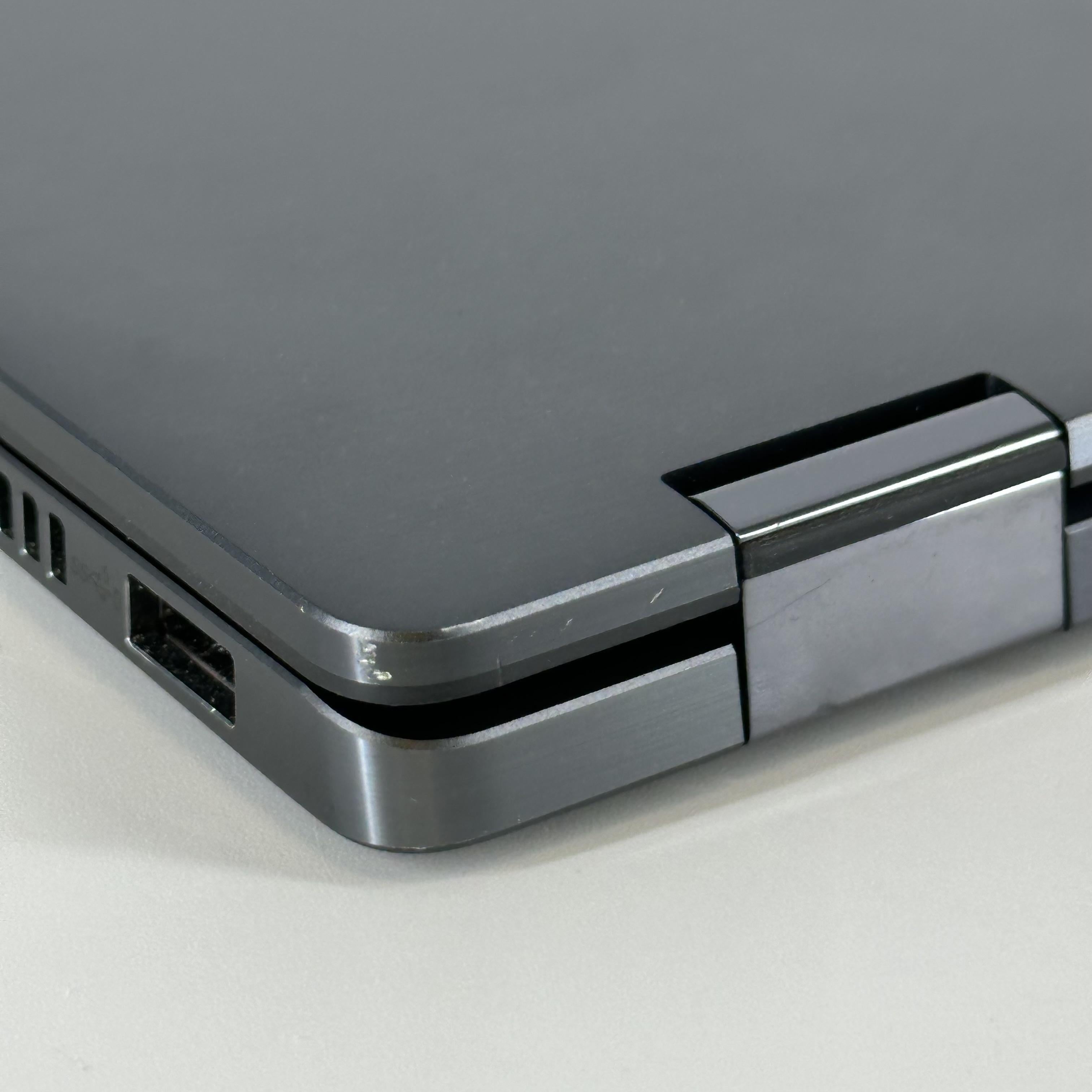 Dell Latitude 9430 14 Gray 1.8 GHz Intel Core i7 12th Gen. 32GB RAM 1TB Solid State Drive
