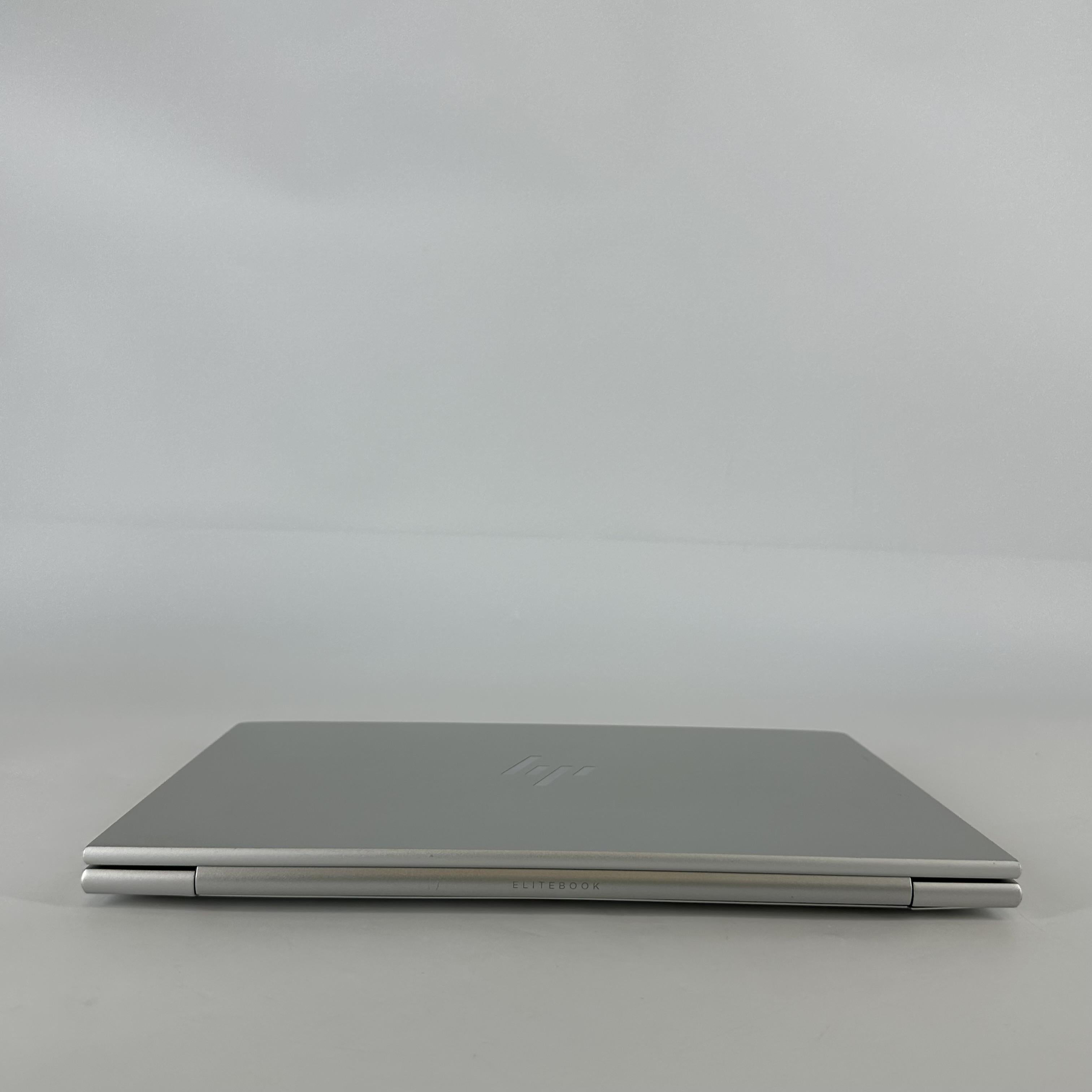 HP Elitebook 840 G9 14 Silver 1.6 GHz Intel Core i5 12th Gen. 16GB RAM 512GB Solid State Drive