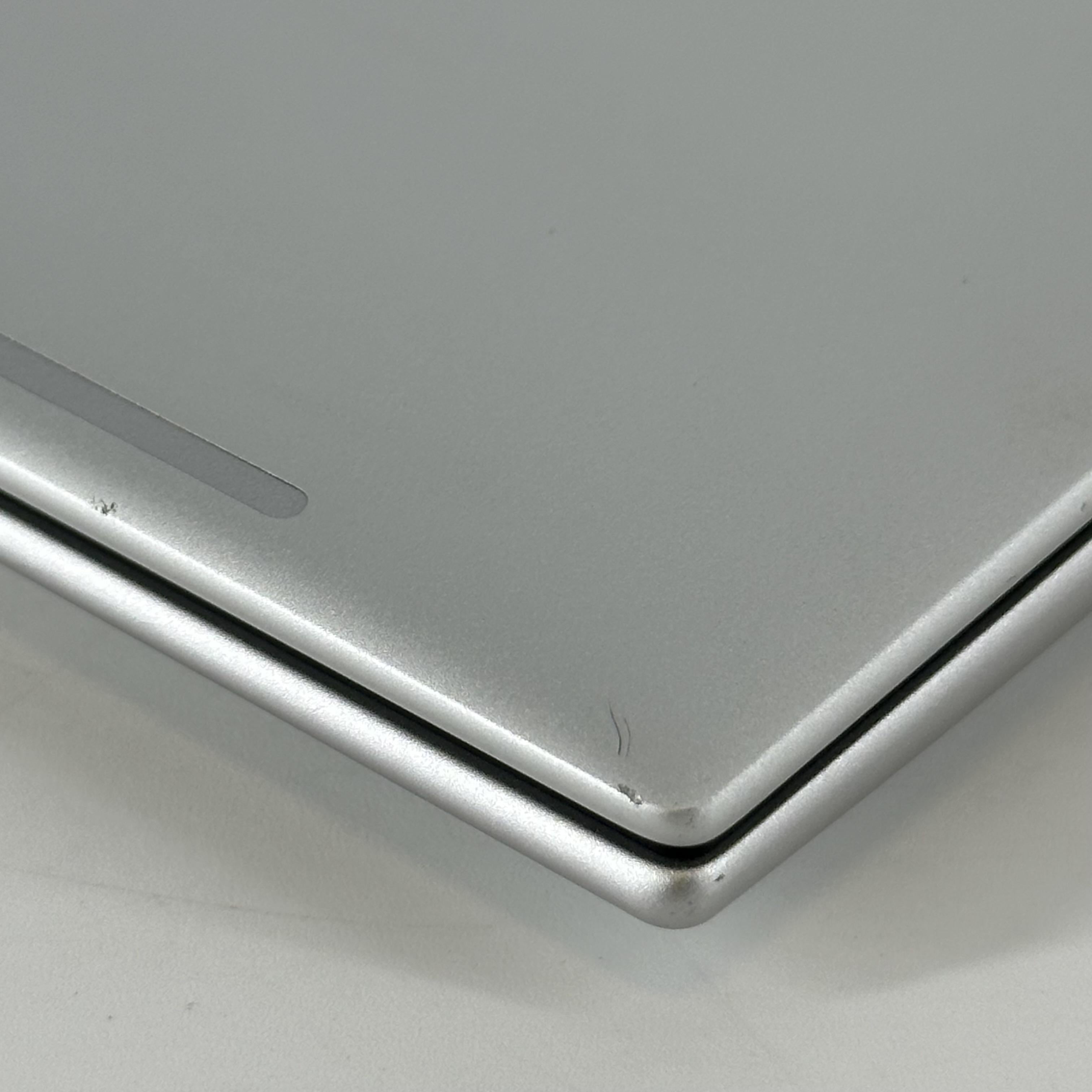 HP Elitebook 840 G9 14 Silver 1.6 GHz Intel Core i5 12th Gen. 16GB RAM 512GB Solid State Drive