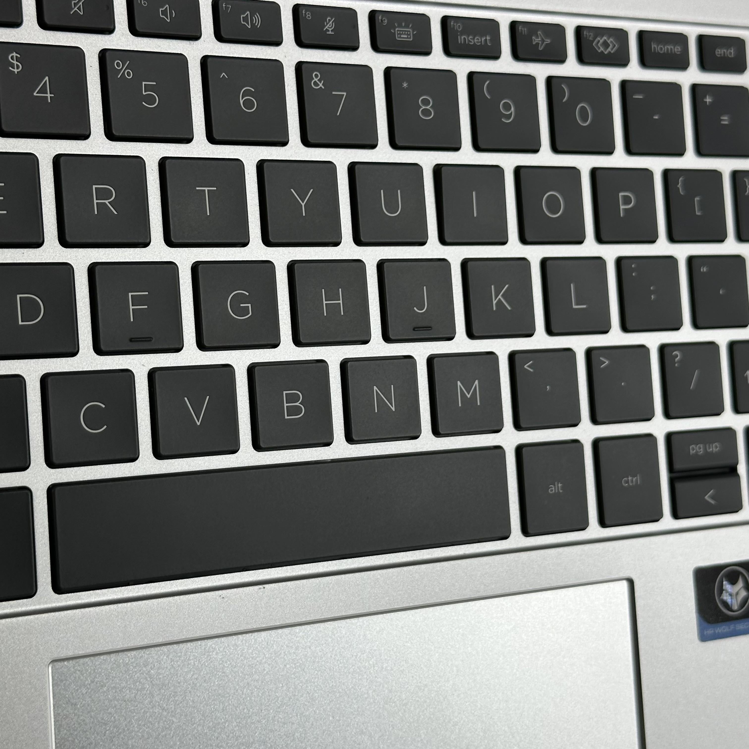 HP Elitebook 840 G9 14 Silver 1.6 GHz Intel Core i5 12th Gen. 16GB RAM 512GB Solid State Drive
