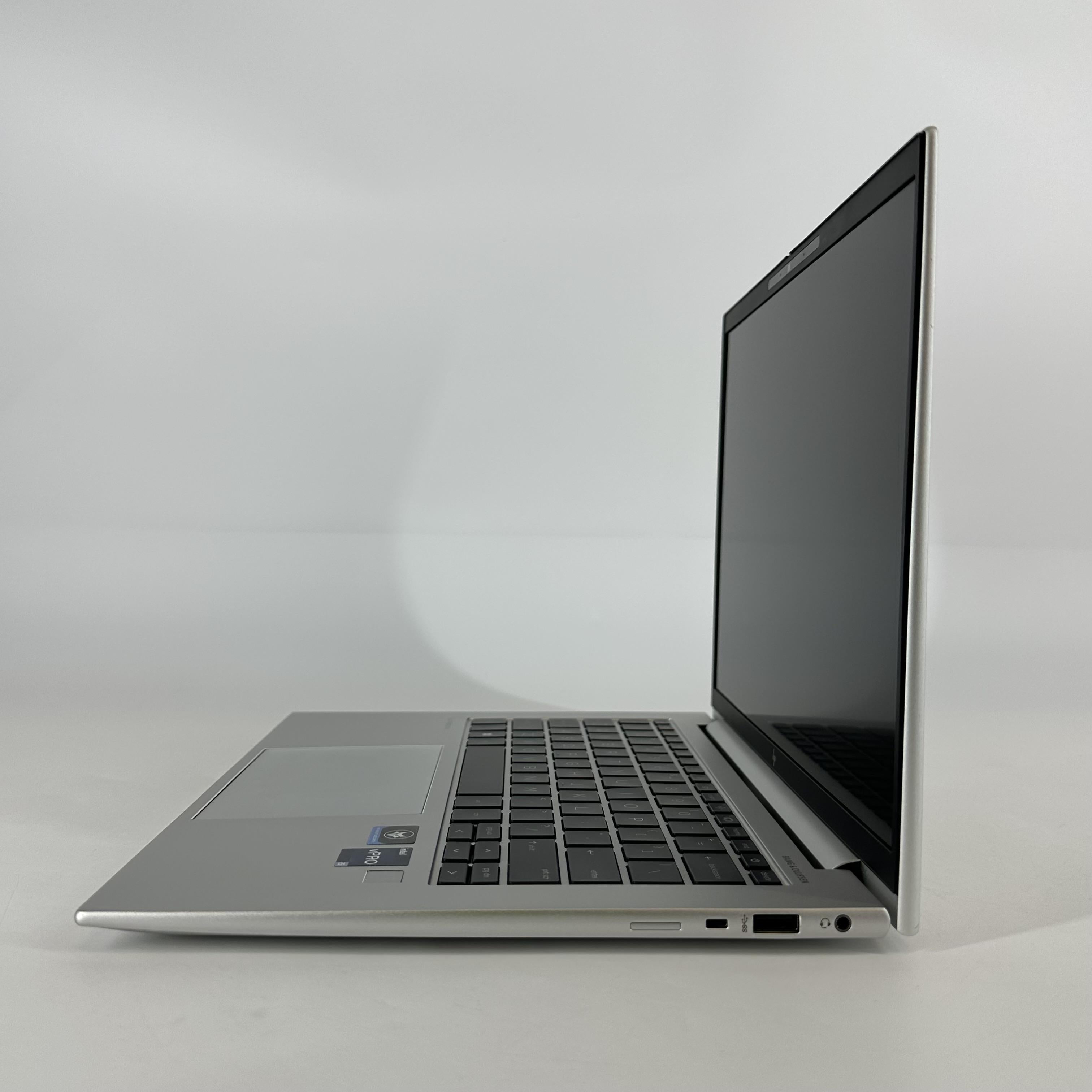 HP Elitebook 840 G9 14 Silver 1.6 GHz Intel Core i5 12th Gen. 16GB RAM 512GB Solid State Drive