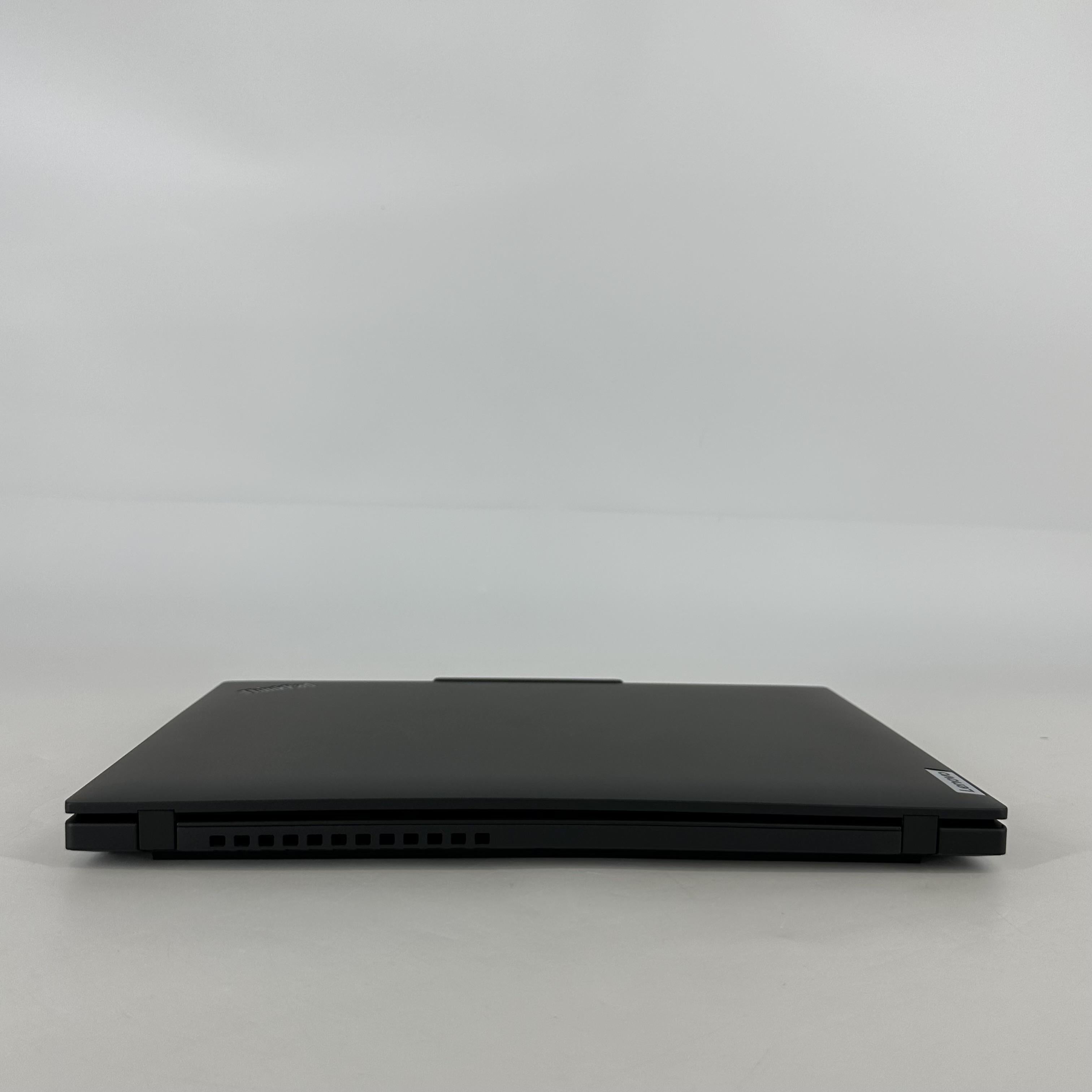 Lenovo ThinkPad P14s Gen 6 Black 2.0 GHz AMD Ryzen AI 7 Pro 350 32GB RAM 1TB Solid State Drive